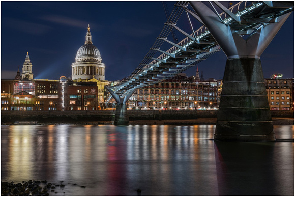 20 Pts 'St. Pauls and Millennium Bridge' By Bill Metson