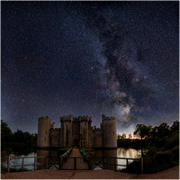 9.5 Pts 'Milky Way over Bodiam Castle' By Danny Pearce